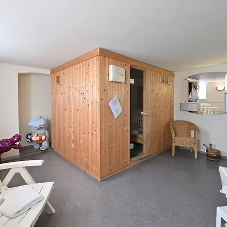 Daire Ferienwohnung-5-in-sellin-auf-ruegen-villa-celia-6-pers-wlan-und-sauna-200-m-vom-strand-entfernt Sellin (Rugen)